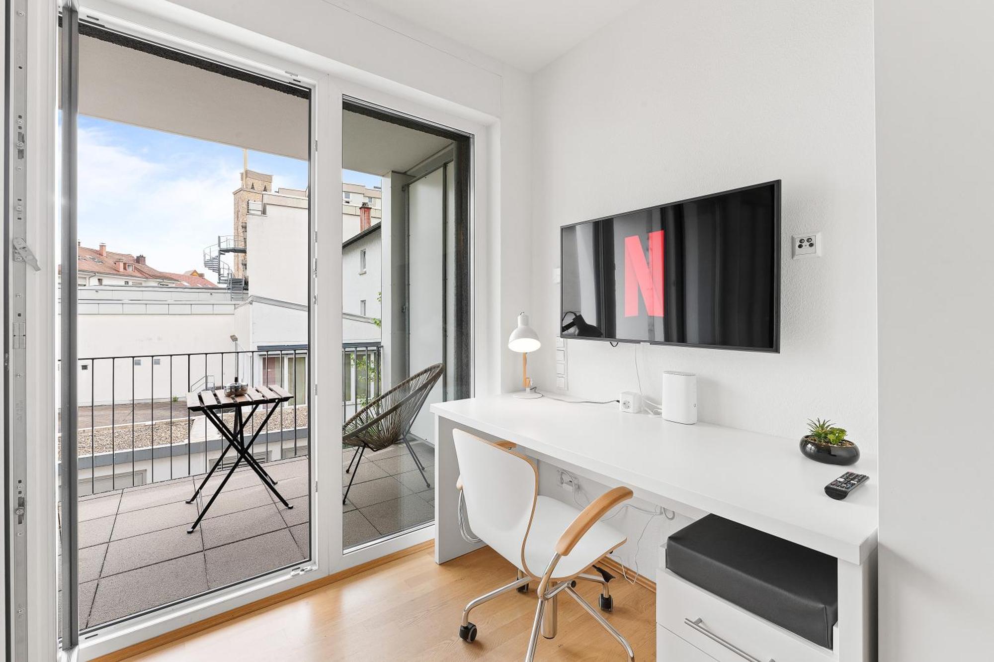 Modern, Zentral, Homeoffice, Netflix Apartment *